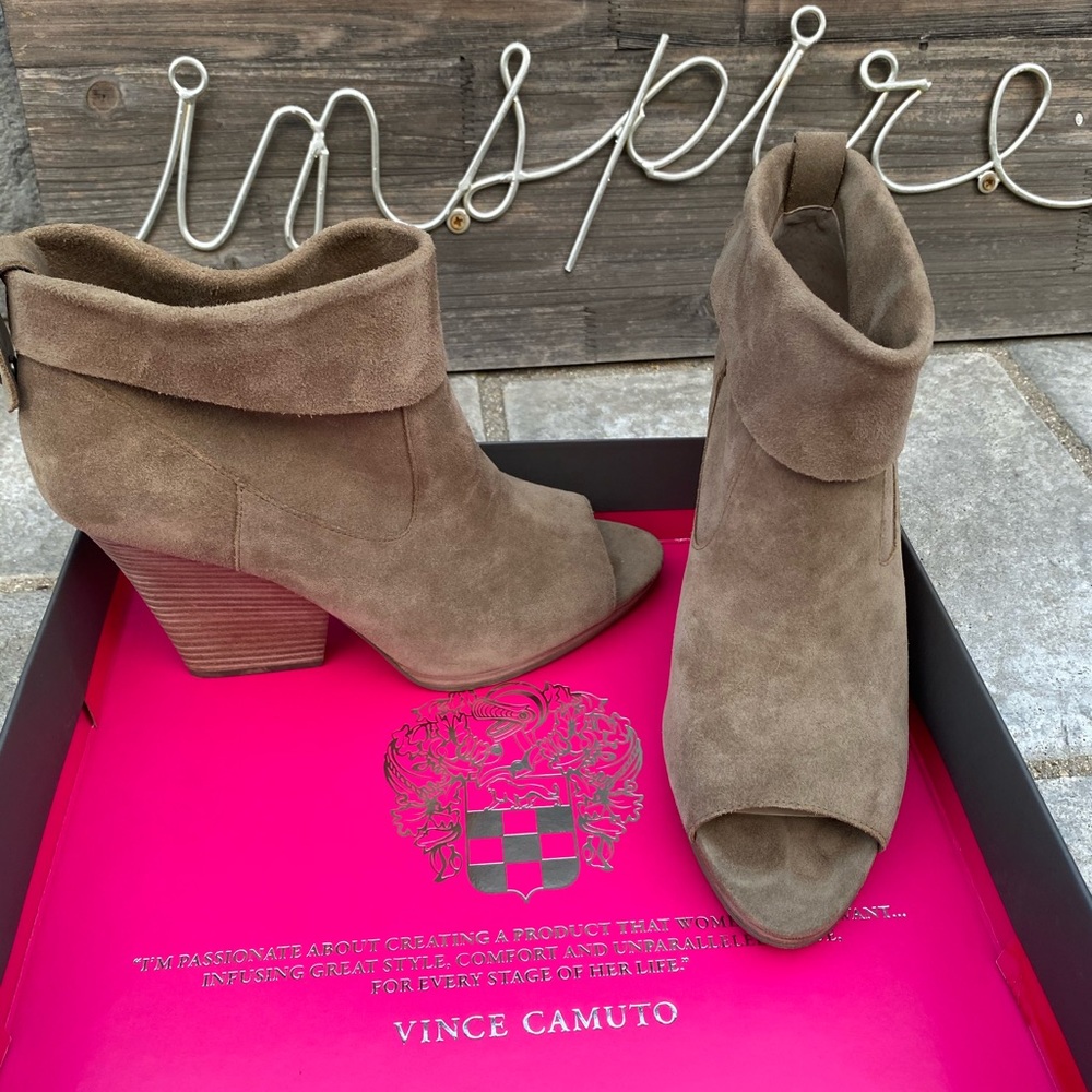 Booties Ankle boots
